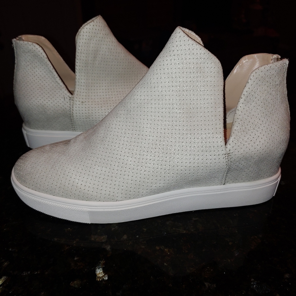 Steve Madden Wedge Sneakets
